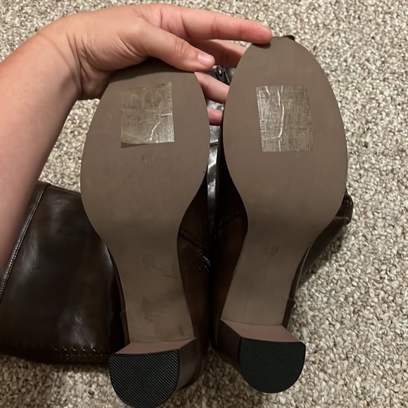 Brown size 9 boots NEW WITHOUT TAGS - Picture 6 of 7